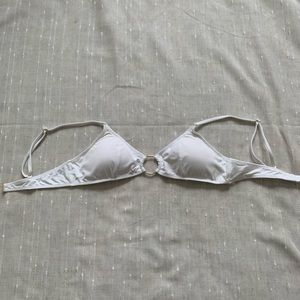 NWOT Koana Swim White O-Ring Bikini Top
